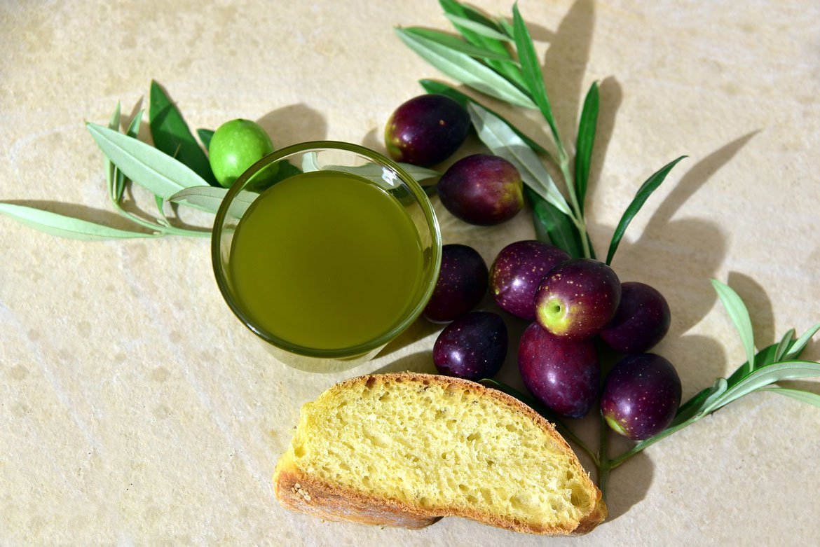 Pour tout savoir sur l'Huile d'olive et faire son choix