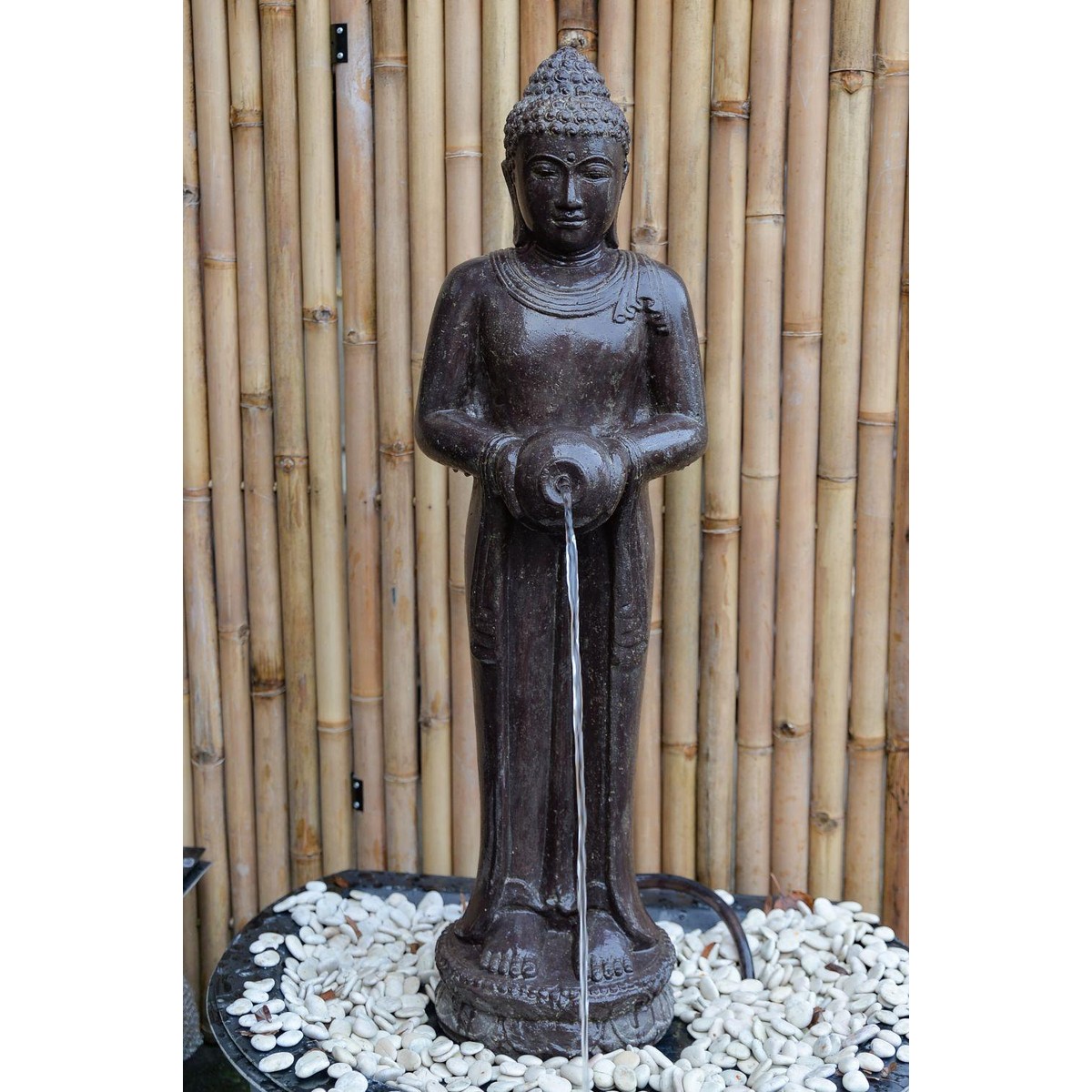 Schilliger Sélection  Bouddha debout, pierre reconstituée, hauteur 119 cm  36x28x119cm